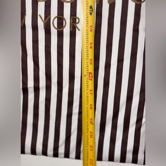 Henri Bendel Authentic Brown and White Striped Garment/Dust/Laundry Bag - Picture 4 of 11